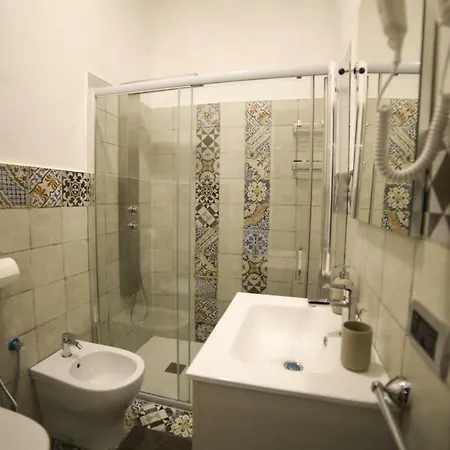 Sime Napule نابولي